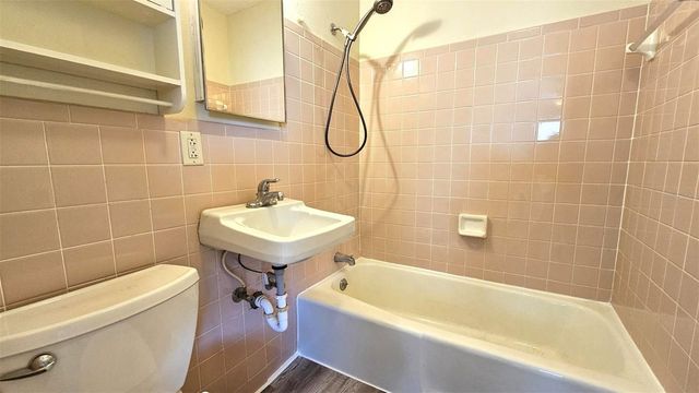 65 N MAPLE STREET, Englewood, FL 34223