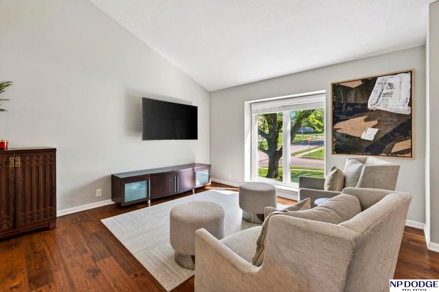 16621 Ohern Street, Omaha, NE 68135