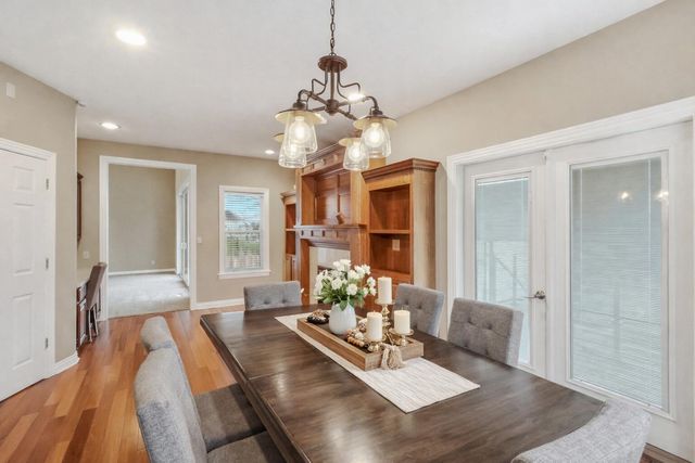 5409 BELL FLOWER CT, Columbia, MO 65203