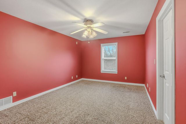 5409 BELL FLOWER CT, Columbia, MO 65203