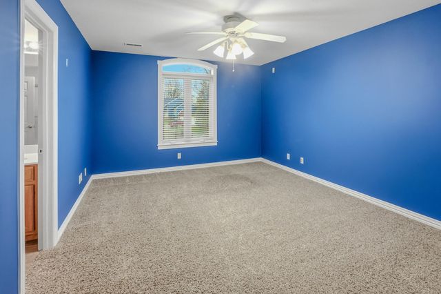 5409 BELL FLOWER CT, Columbia, MO 65203