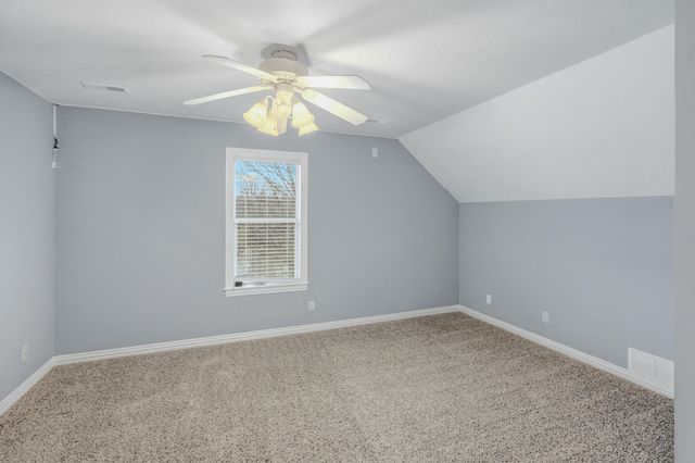 5409 BELL FLOWER CT, Columbia, MO 65203