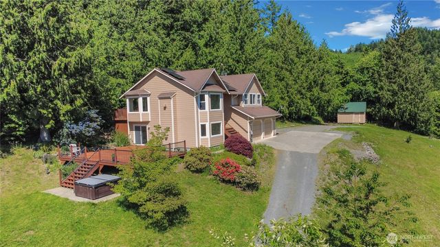 41216 305 Avenue SE, Enumclaw, WA 98022
