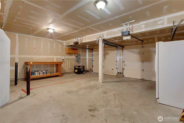 41216 305 Avenue SE, Enumclaw, WA 98022