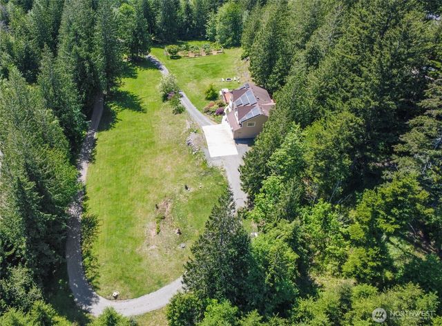 41216 305 Avenue SE, Enumclaw, WA 98022