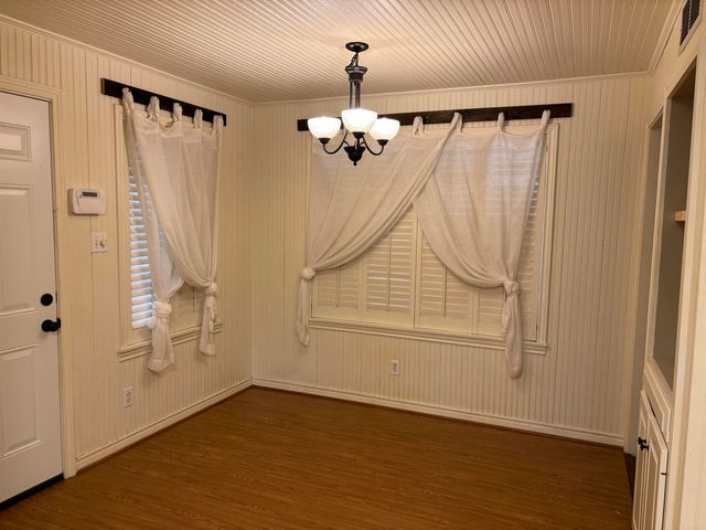 702 Elaine, Henderson, TX 75654