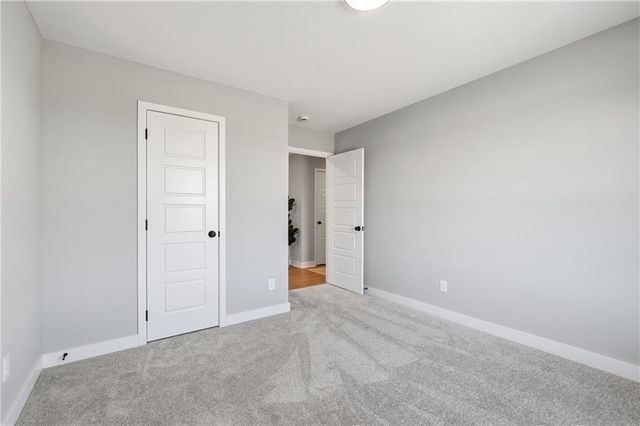 15558 E 47th Terrace, Kansas City, MO 64136