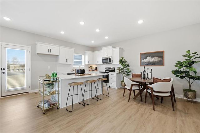 15558 E 47th Terrace, Kansas City, MO 64136