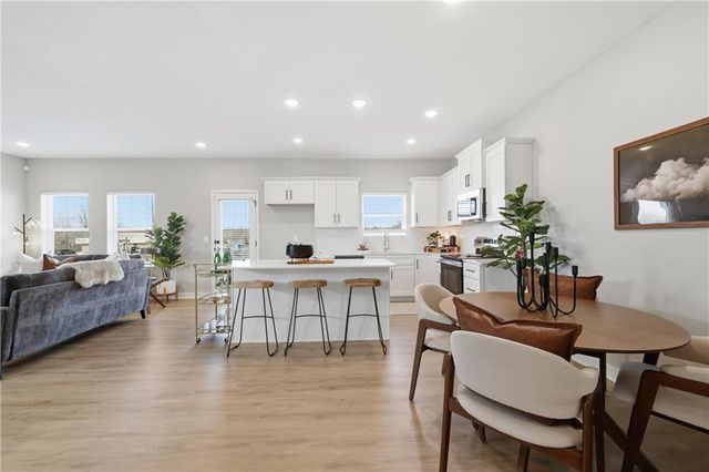 15558 E 47th Terrace, Kansas City, MO 64136