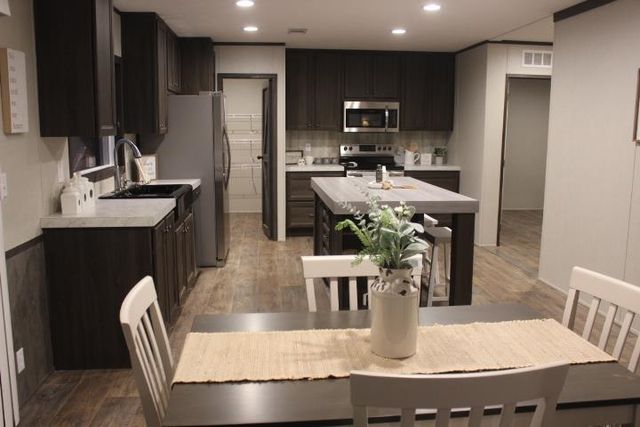 2462 Blocker Rd, Marshall, TX 75672