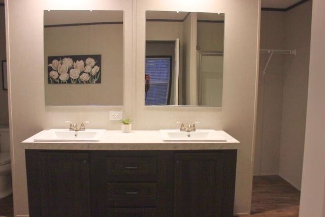 2462 Blocker Rd, Marshall, TX 75672