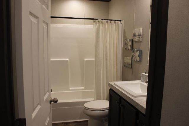 2462 Blocker Rd, Marshall, TX 75672