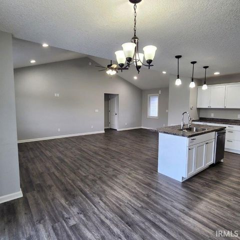 7778 E Goodison Road, North Webster, IN 46555