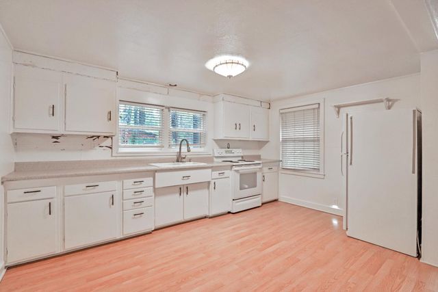 2893 Polaris St, Pollock Pines, CA 95726