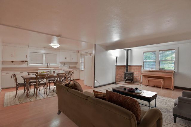 2893 Polaris St, Pollock Pines, CA 95726