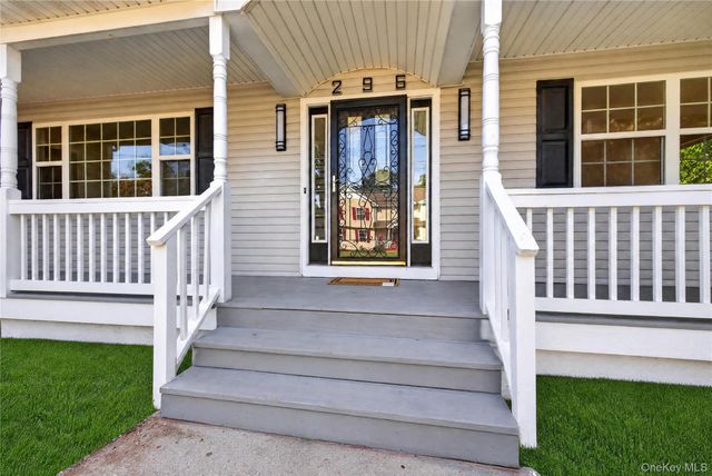 296 Westchester Avenue, West Babylon, NY 11704