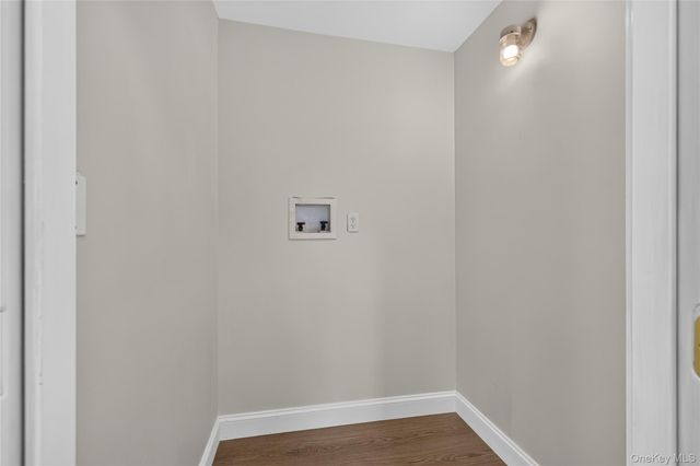 296 Westchester Avenue, West Babylon, NY 11704