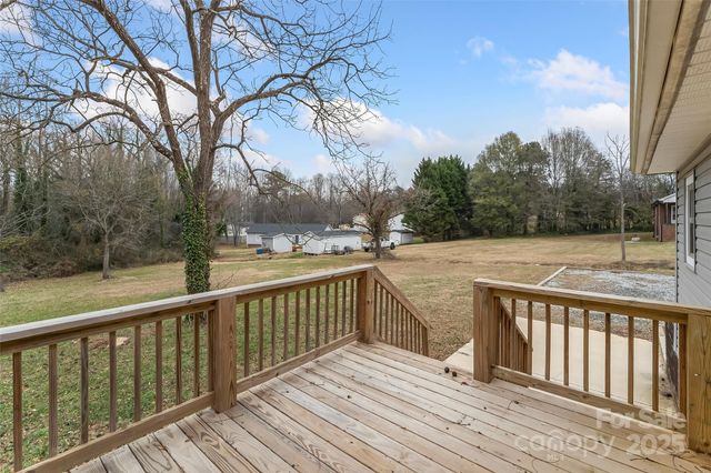 2523 Kool Park Road NE, Hickory, NC 28601