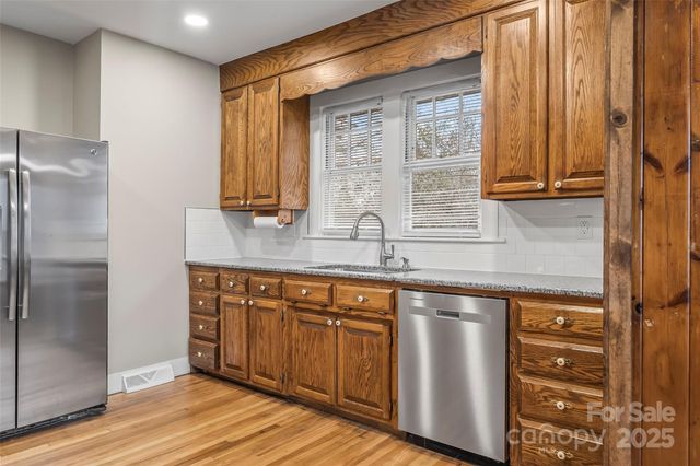 2523 Kool Park Road NE, Hickory, NC 28601