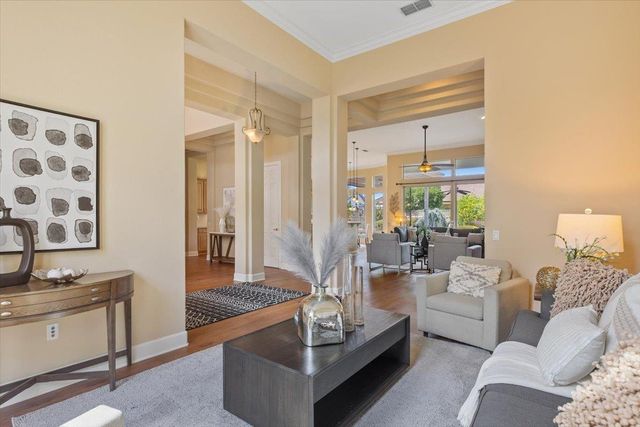 112 Lakefield Ct, Lincoln, CA 95648