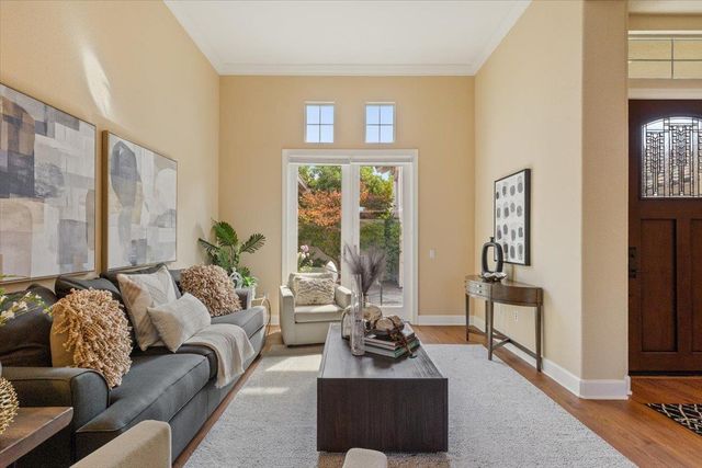 112 Lakefield Ct, Lincoln, CA 95648