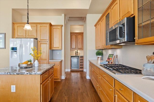 112 Lakefield Ct, Lincoln, CA 95648