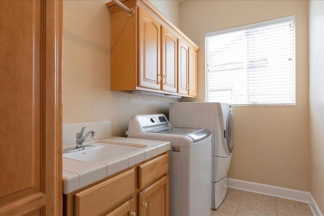 112 Lakefield Ct, Lincoln, CA 95648