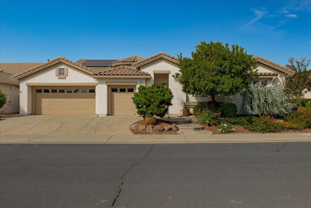 112 Lakefield Ct, Lincoln, CA 95648