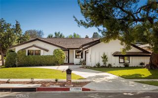 23800 Aetna Street, Woodland Hills, CA 91367
