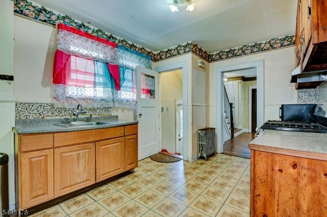 47 BOYDEN PKWY, Maplewood Twp., NJ 07040