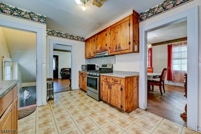 47 BOYDEN PKWY, Maplewood Twp., NJ 07040