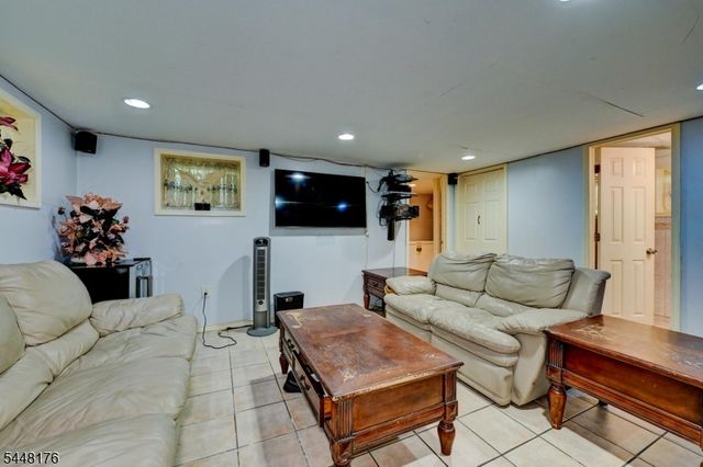 47 BOYDEN PKWY, Maplewood Twp., NJ 07040