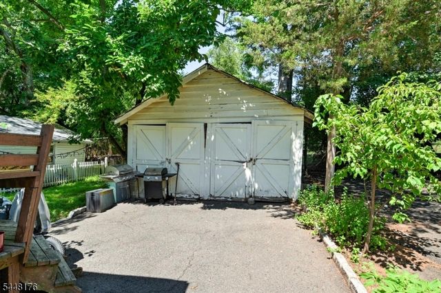 47 BOYDEN PKWY, Maplewood Twp., NJ 07040