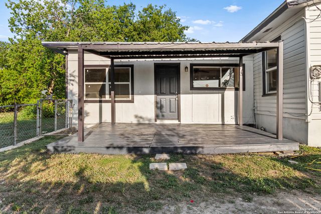 215 Glad, San Antonio, TX 78223