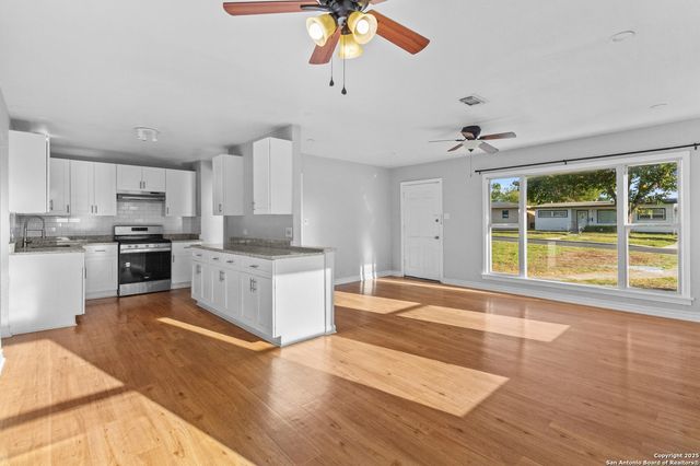 215 Glad, San Antonio, TX 78223