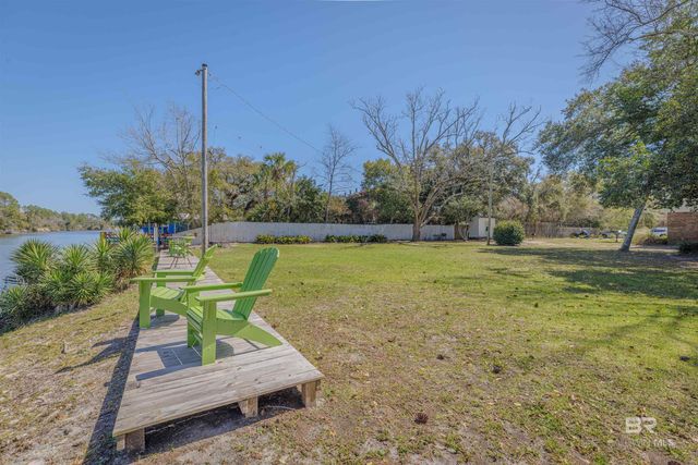 226 E 24th Avenue 15, Gulf Shores, AL 36542