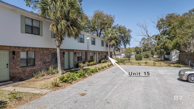 226 E 24th Avenue 15, Gulf Shores, AL 36542