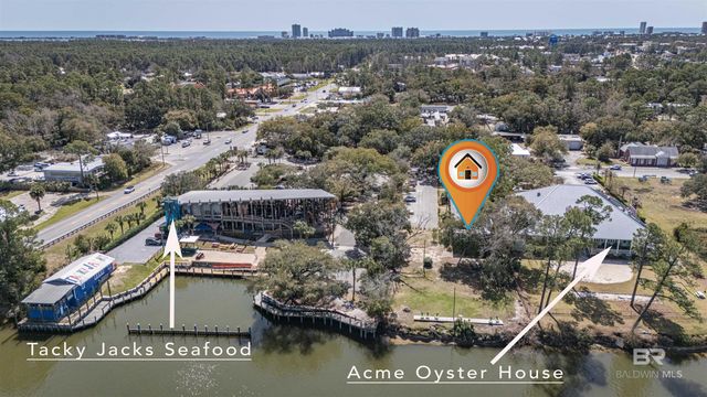 226 E 24th Avenue 15, Gulf Shores, AL 36542