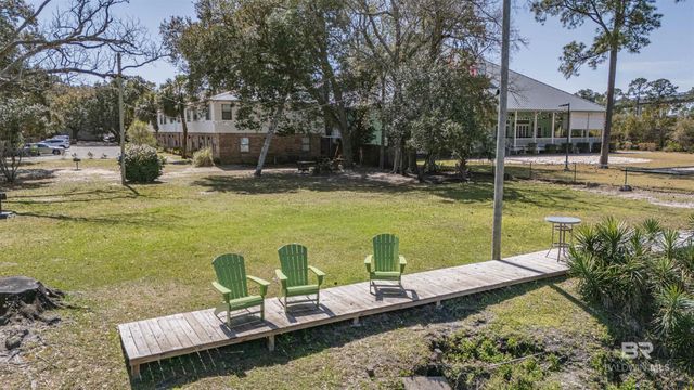 226 E 24th Avenue 15, Gulf Shores, AL 36542