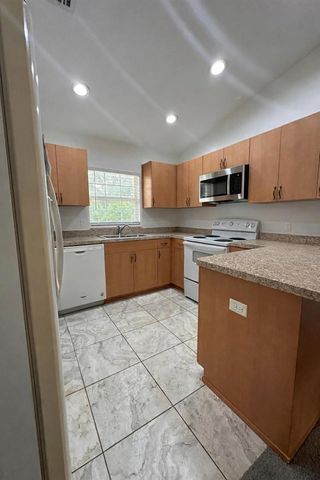 6800 NE 175TH ST. ROAD, Citra, FL 32113