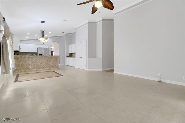 15028 Savannah DR, Naples, FL 34119