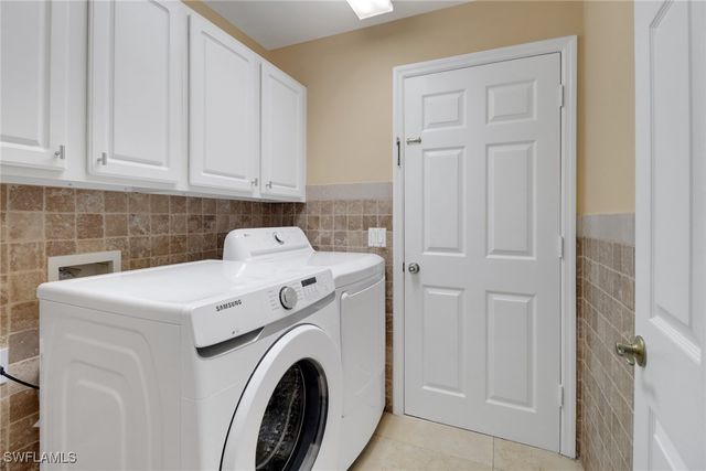 15028 Savannah DR, Naples, FL 34119