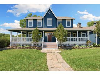 924 Clydesdale Ln, Windsor, CO 80550