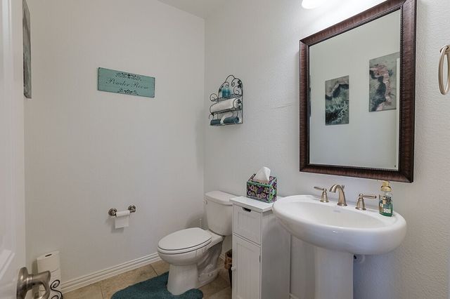 270 Brookdale Drive, Midlothian, TX 76065