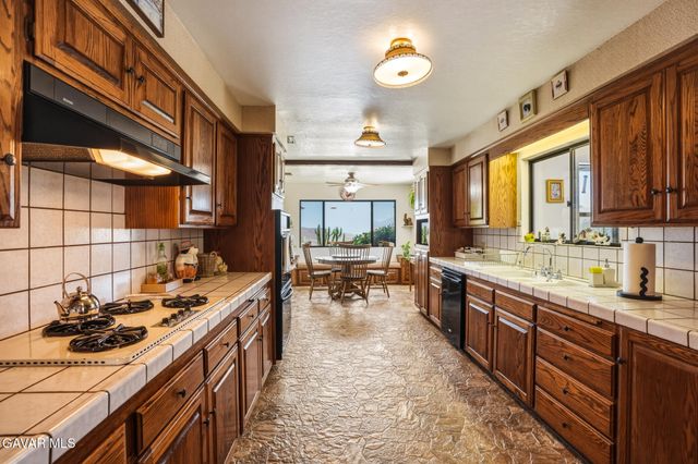1661 Twin Butte Road, Palmdale, CA 93551