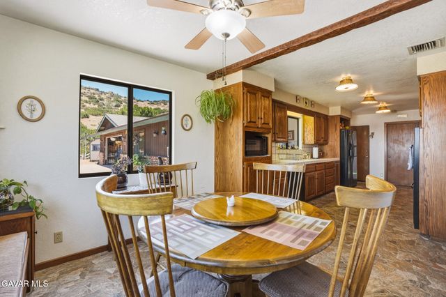 1661 Twin Butte Road, Palmdale, CA 93551