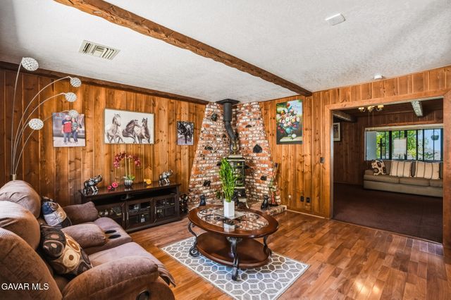 1661 Twin Butte Road, Palmdale, CA 93551