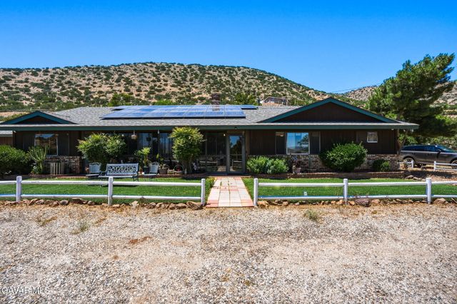 1661 Twin Butte Road, Palmdale, CA 93551