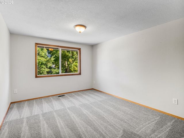 1510 Se Kelly Ave, Gresham, OR 97080