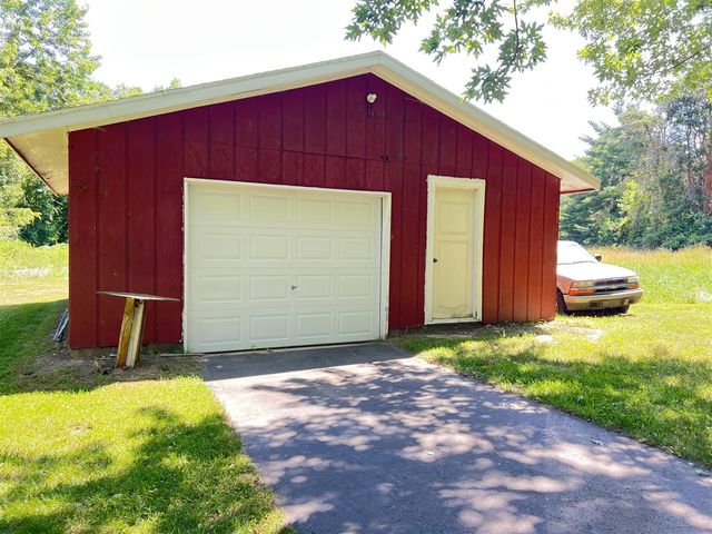 7260 Childsdale Avenue, Rockford, MI 49341